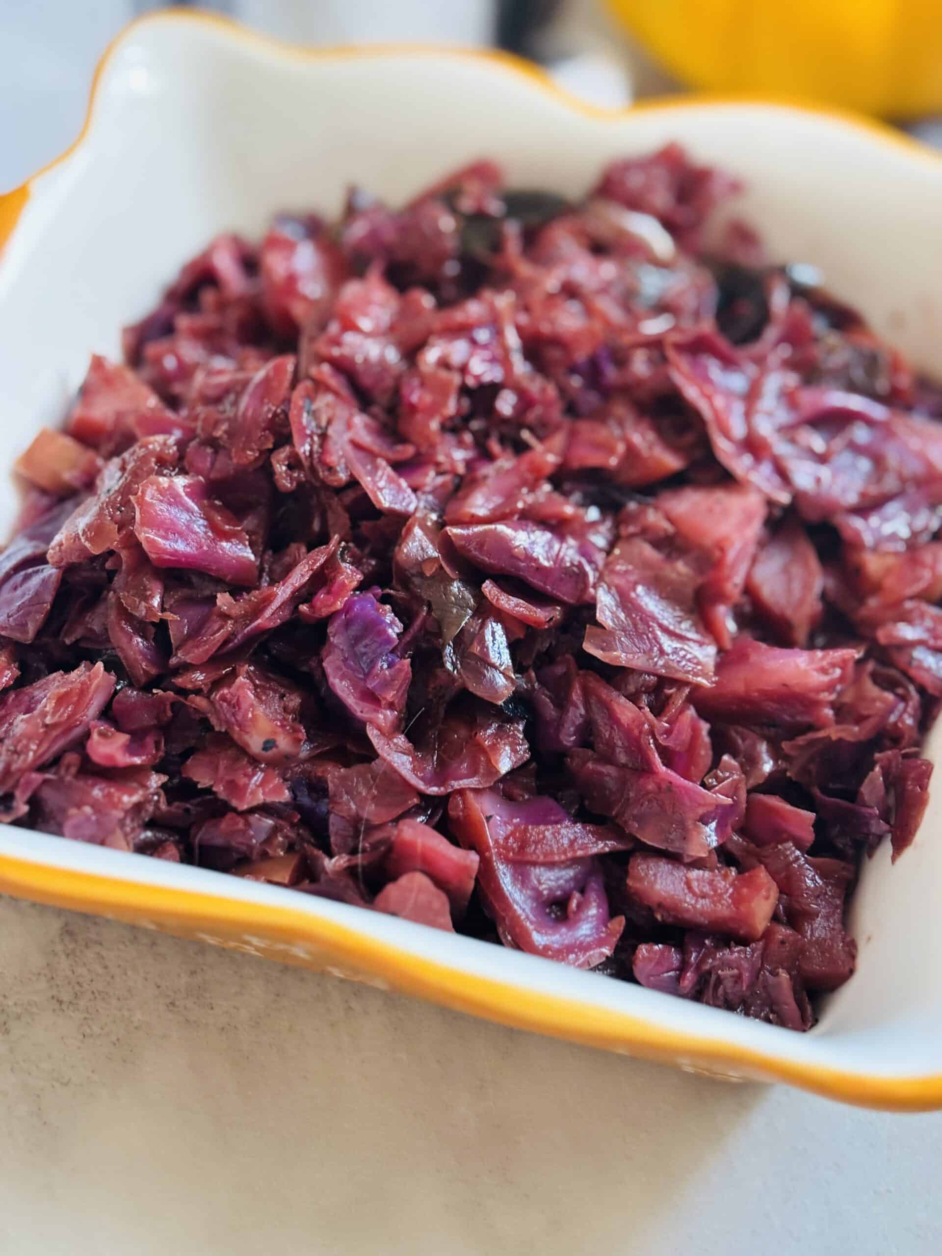 German red cabbage side dish for Christmas