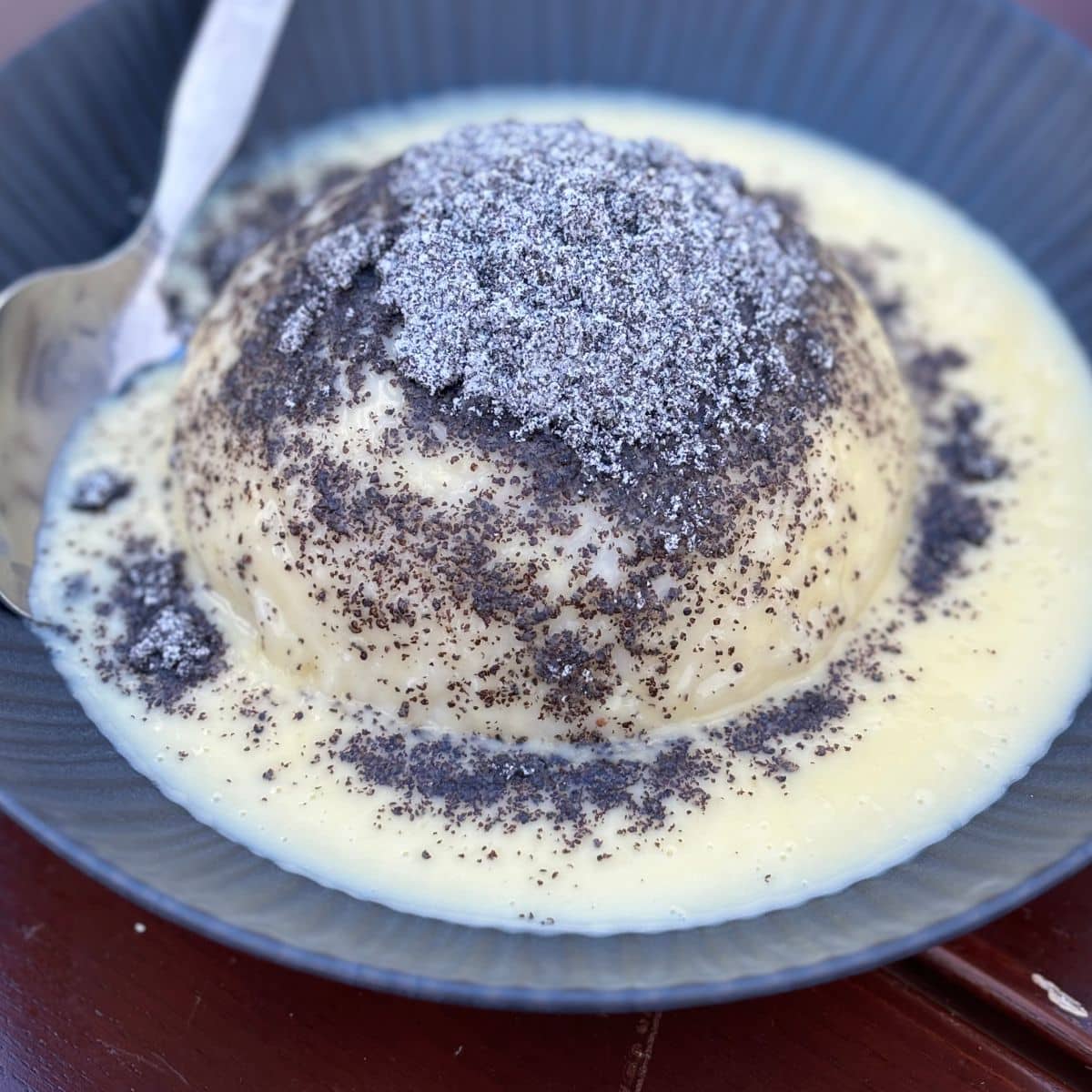 Germkodel with poppyseed and vanilla sauce