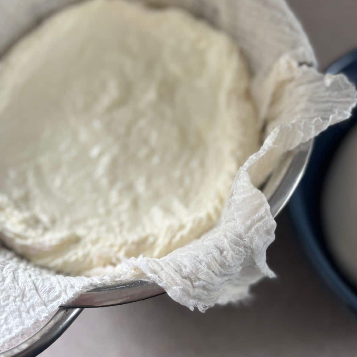 Quark straining in cheesecloth